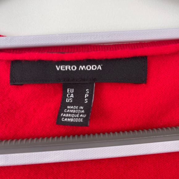 Red Nordstrom Vero Moda sweater - Picture 3 of 4
